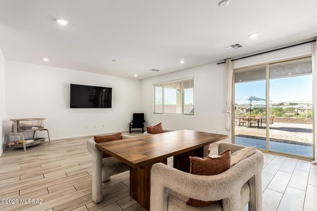 7888 S Bonanza Park Drive, Tucson, AZ 85747
