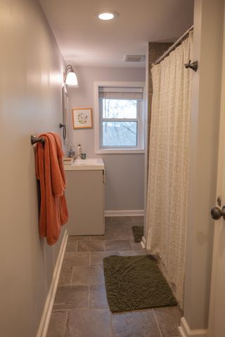 231 E End RD, Goodlettsville, TN 37072