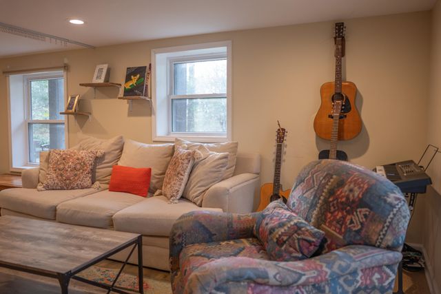 231 E End RD, Goodlettsville, TN 37072