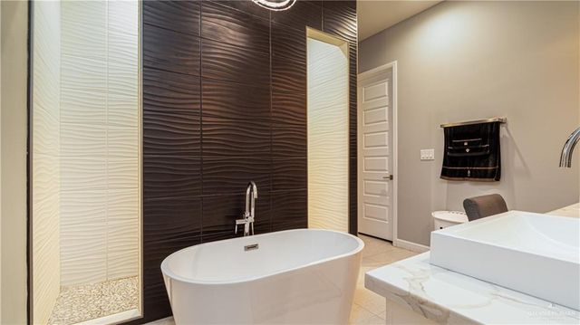 3501 Amethyst Avenue, Mission, TX 78573