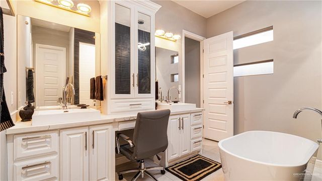 3501 Amethyst Avenue, Mission, TX 78573