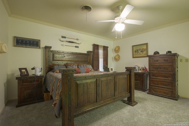 1017 E Trinity, Pearsall, TX 78061