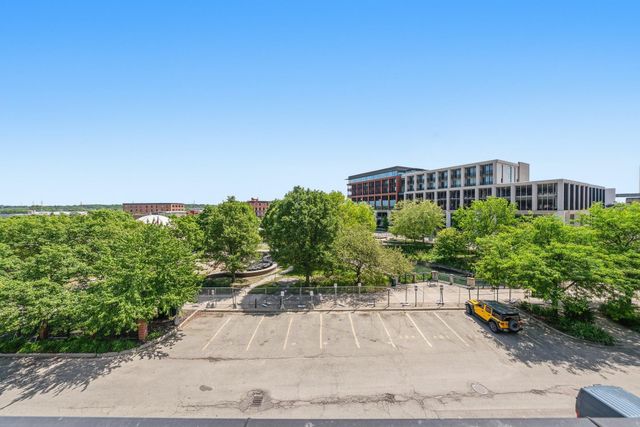 230 N Kalamazoo 301, Kalamazoo City, MI 49007