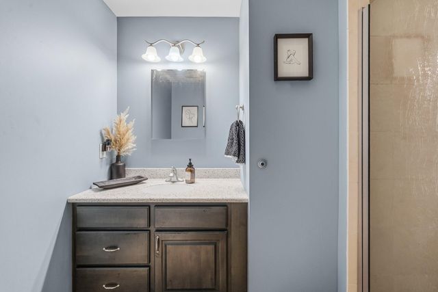 230 N Kalamazoo 301, Kalamazoo City, MI 49007