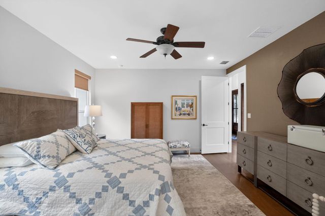 270 Rambling Oaks DR, Wimberley, TX 78676