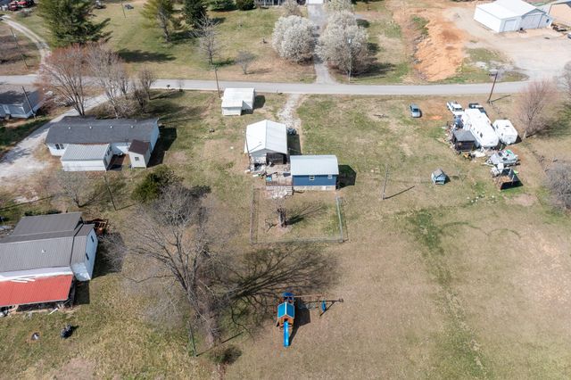 110 Old Bronston School Road, Bronston, KY 42518