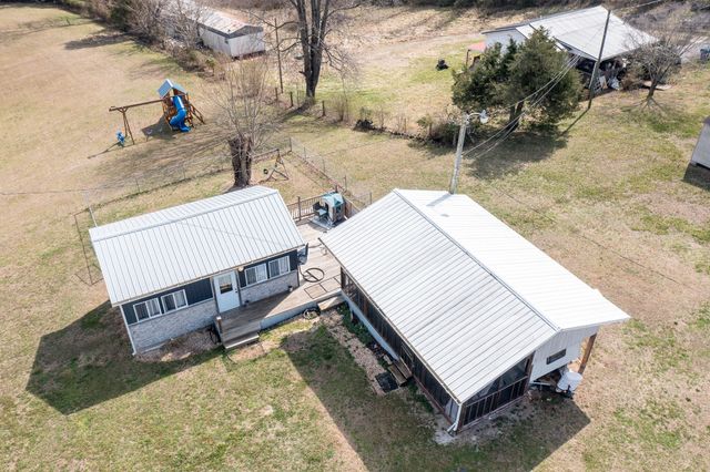 110 Old Bronston School Road, Bronston, KY 42518