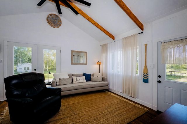 110 Old Bronston School Road, Bronston, KY 42518