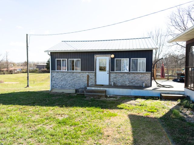 110 Old Bronston School Road, Bronston, KY 42518