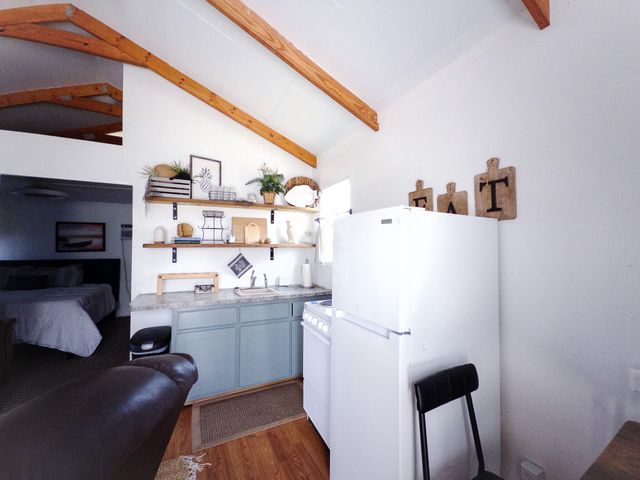 110 Old Bronston School Road, Bronston, KY 42518