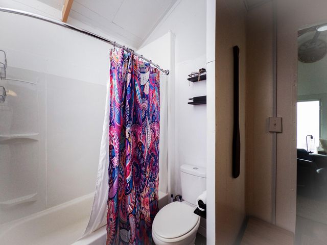 110 Old Bronston School Road, Bronston, KY 42518