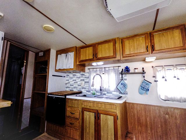 110 Old Bronston School Road, Bronston, KY 42518