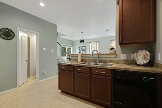 1912 Freedom Lane, Providence Village, TX 76227