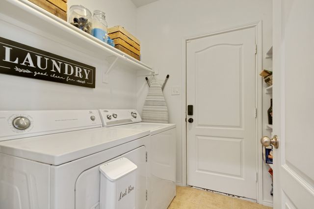 1912 Freedom Lane, Providence Village, TX 76227