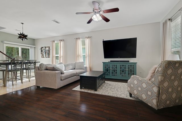 1912 Freedom Lane, Providence Village, TX 76227