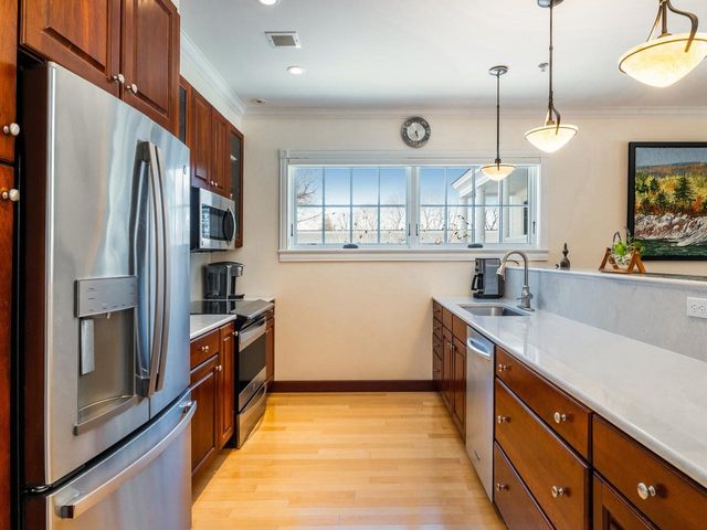 345 Morgan Drive, Shelburne, VT 05482