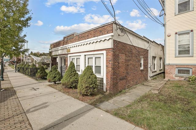 1106 Main Street, Peekskill, NY 10566