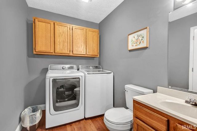 3862 S Laurel Court, Bloomington, IN 47401