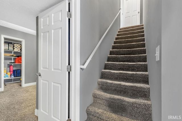 3862 S Laurel Court, Bloomington, IN 47401