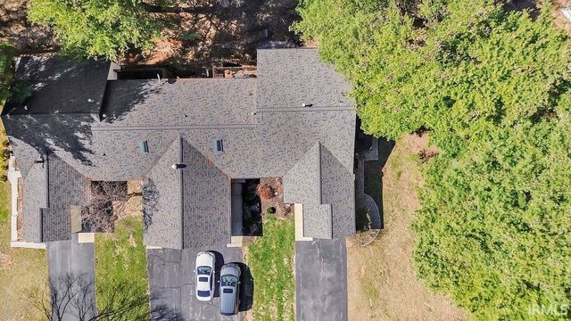 3862 S Laurel Court, Bloomington, IN 47401