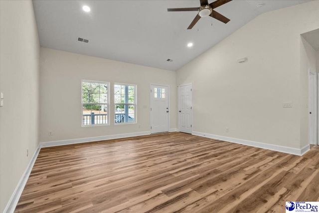 421 Kenwood Avenue, Hartsville, SC 29550