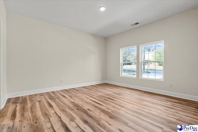 421 Kenwood Avenue, Hartsville, SC 29550