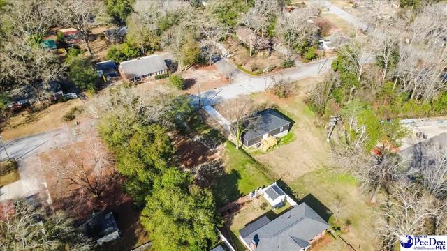 421 Kenwood Avenue, Hartsville, SC 29550