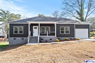 421 Kenwood Avenue, Hartsville, SC 29550