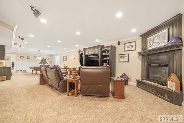 6111 Bay Hill Drive, Idaho Falls, ID 83401
