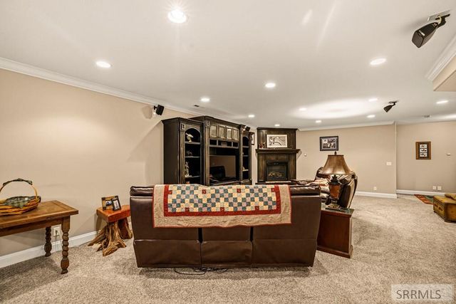 6111 Bay Hill Drive, Idaho Falls, ID 83401