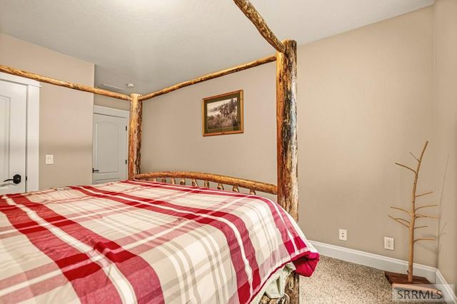 6111 Bay Hill Drive, Idaho Falls, ID 83401