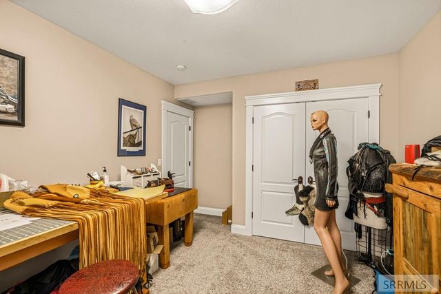 6111 Bay Hill Drive, Idaho Falls, ID 83401
