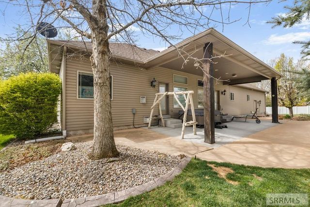6111 Bay Hill Drive, Idaho Falls, ID 83401