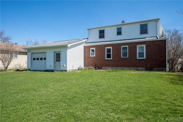 197 Bielak Road, Orchard Park, NY 14127