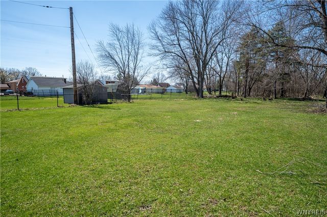 197 Bielak Road, Orchard Park, NY 14127