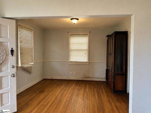 109 Neely Avenue, Spartanburg, SC 29302