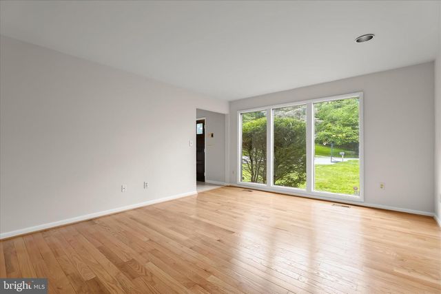 19 MARCIE WOODS CT, Baltimore, MD 21208