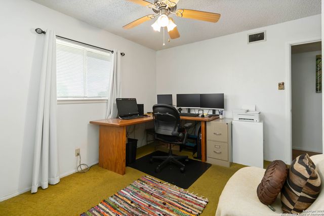 5822 Gomer Pyle, San Antonio, TX 78240