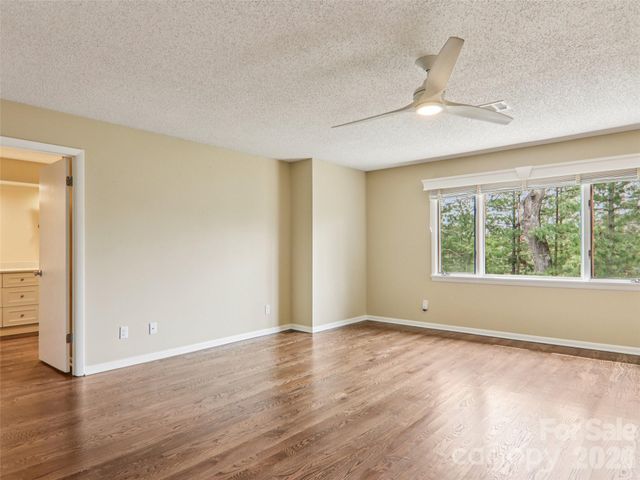 457 Crowfields Drive 6, Asheville, NC 28803