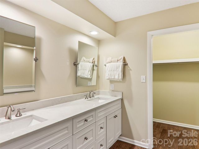 457 Crowfields Drive 6, Asheville, NC 28803