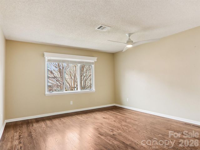 457 Crowfields Drive 6, Asheville, NC 28803