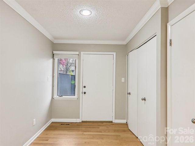 457 Crowfields Drive 6, Asheville, NC 28803