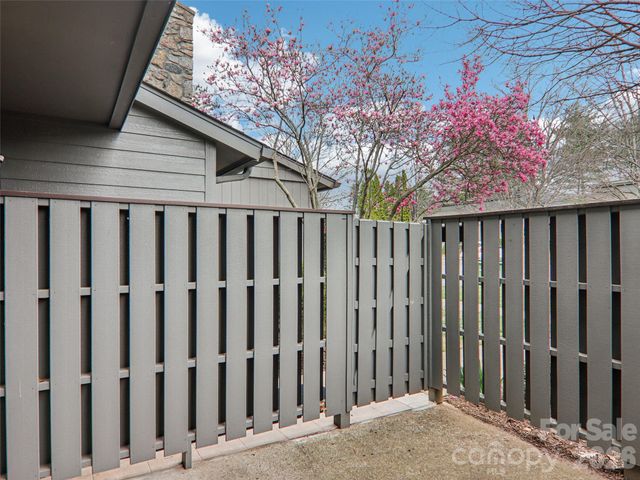 457 Crowfields Drive 6, Asheville, NC 28803