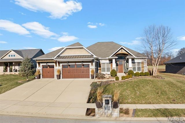 8625 Savoy Lane, O'fallon, IL 62269