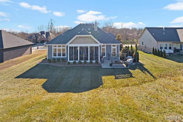 8625 Savoy Lane, O'fallon, IL 62269