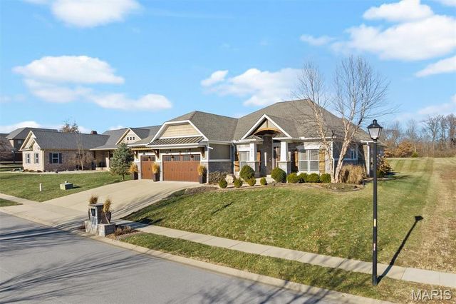 8625 Savoy Lane, O'fallon, IL 62269