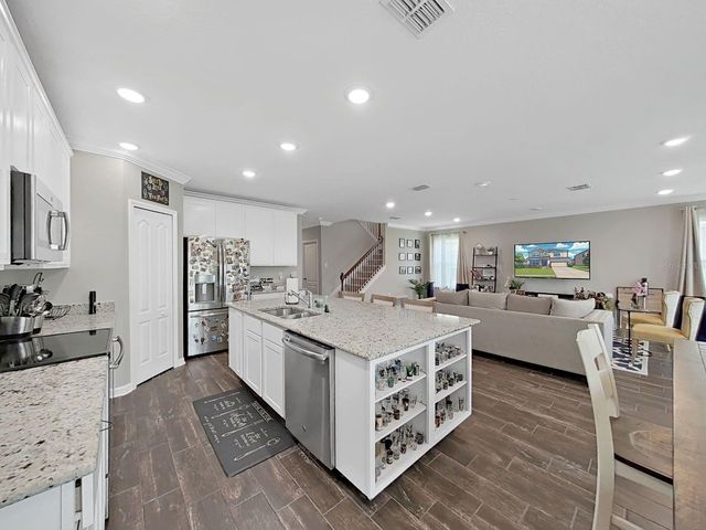 8307 OLIVE BROOK DRIVE, Wesley Chapel, FL 33545