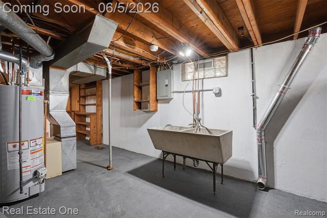 33441 Alta Street, Garden City, MI 48135