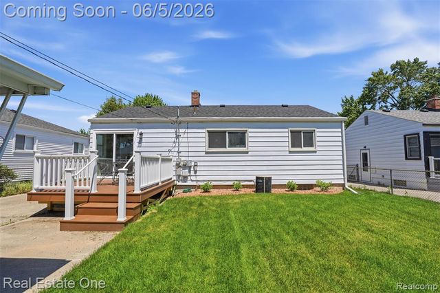 33441 Alta Street, Garden City, MI 48135
