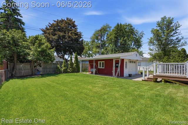 33441 Alta Street, Garden City, MI 48135